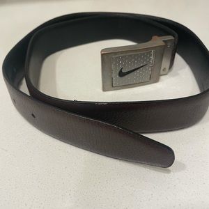 Nike sz 36 Reversible Golf Belt